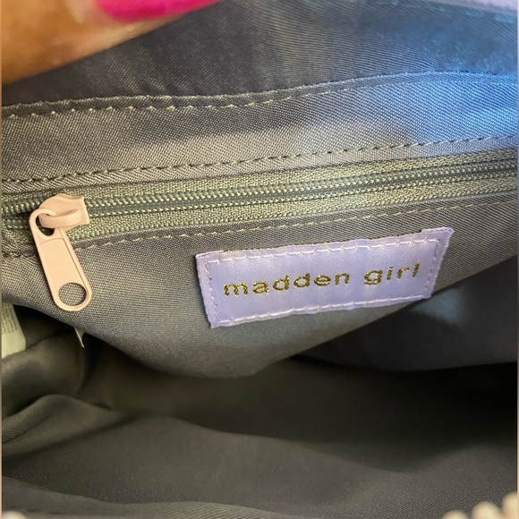 MADDEN GIRL Mauve Mini Tote w/Adjustable Guitar Strap, NWT - Picture 6 of 15